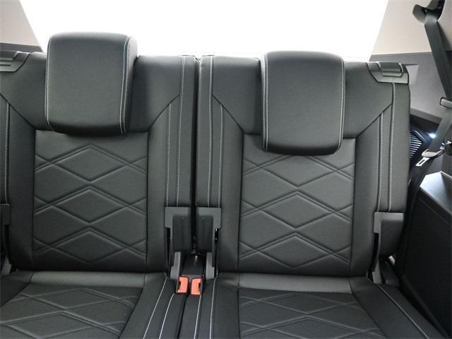 new 2026 Volkswagen Atlas car, priced at $44,785