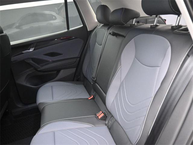 new 2025 Volkswagen Tiguan car, priced at $32,777