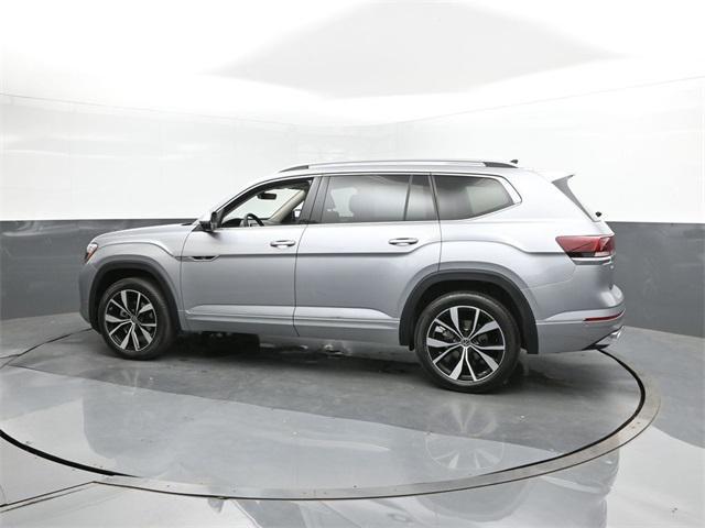 new 2025 Volkswagen Atlas car, priced at $51,911