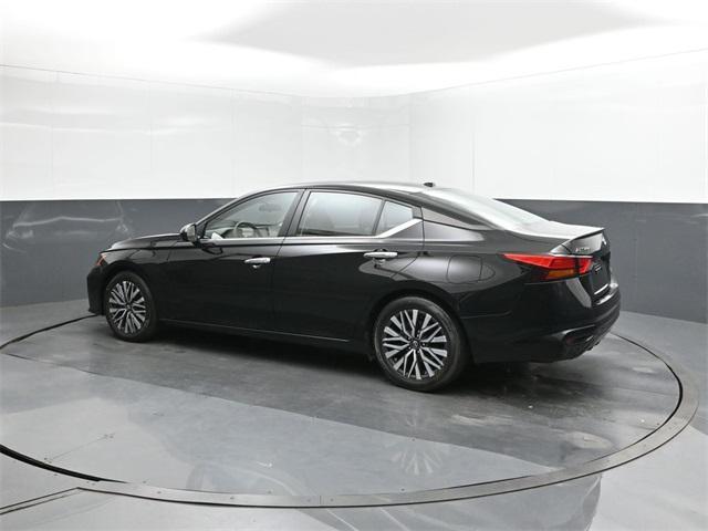 used 2023 Nissan Altima car, priced at $21,598