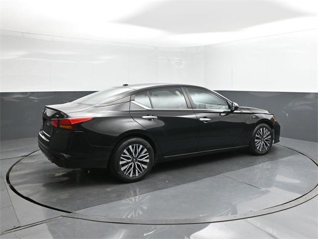 used 2023 Nissan Altima car, priced at $21,598