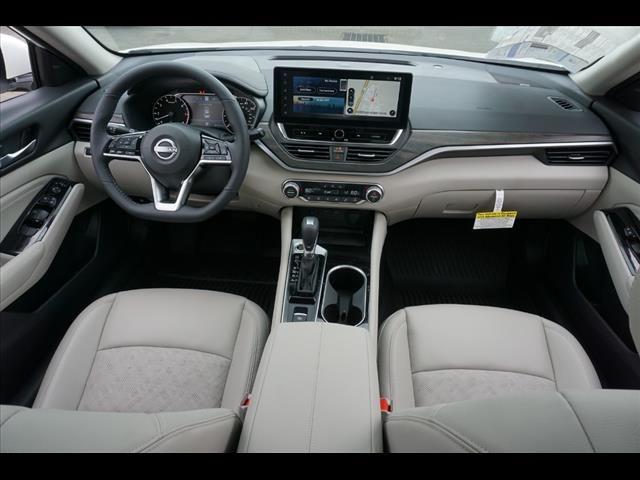 used 2023 Nissan Altima car, priced at $24,877