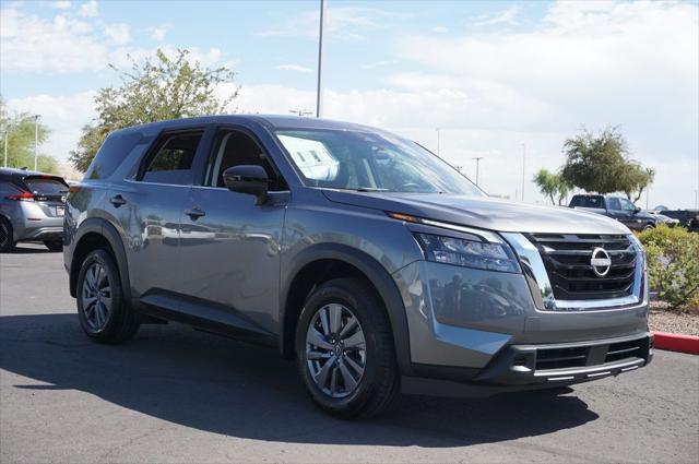 new 2024 Nissan Pathfinder car, priced at $32,743