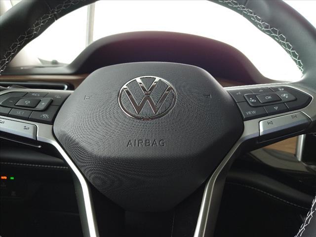 new 2024 Volkswagen Atlas car, priced at $46,020