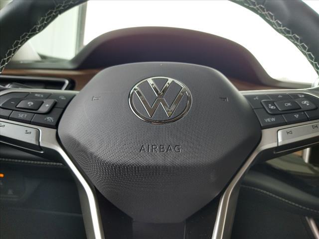 new 2024 Volkswagen Atlas car, priced at $44,151