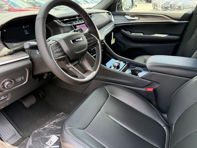 new 2025 Jeep Grand Cherokee L car, priced at $49,917