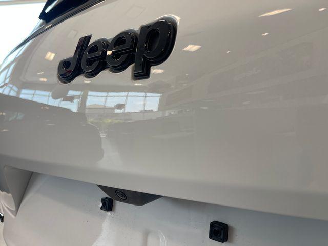 new 2025 Jeep Grand Cherokee L car, priced at $49,917