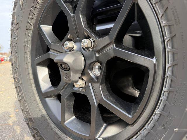 new 2025 Jeep Wrangler car, priced at $48,446