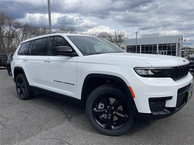 new 2025 Jeep Grand Cherokee L car, priced at $45,080