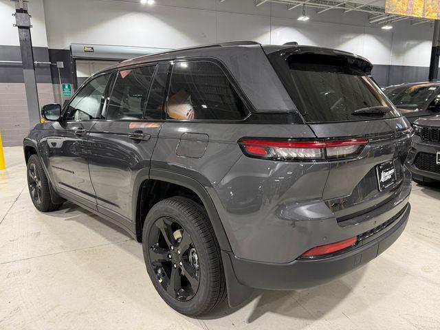 new 2025 Jeep Grand Cherokee car, priced at $52,835