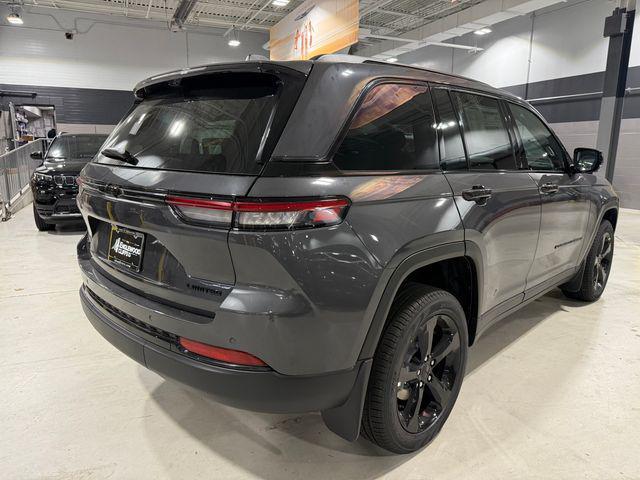 new 2025 Jeep Grand Cherokee car, priced at $52,835