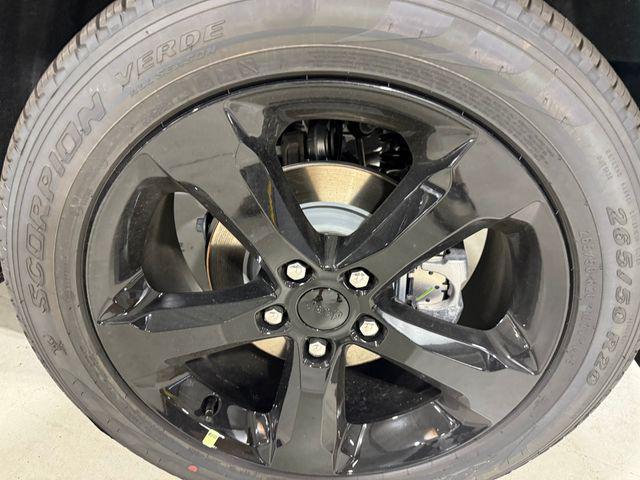 new 2025 Jeep Grand Cherokee car, priced at $52,835