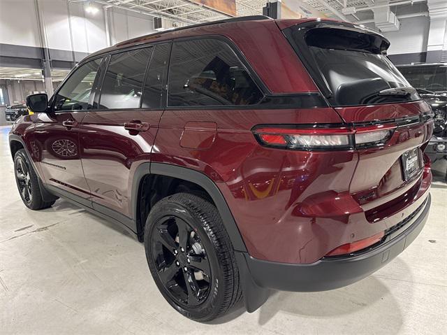 new 2025 Jeep Grand Cherokee car, priced at $48,600