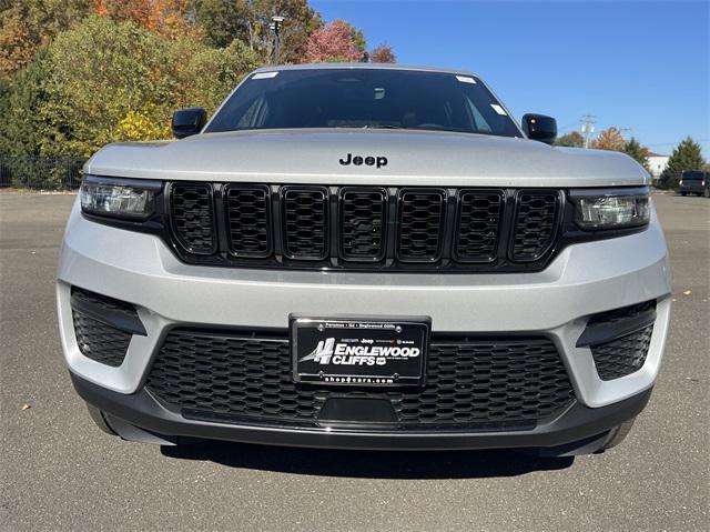 new 2025 Jeep Grand Cherokee car, priced at $47,100