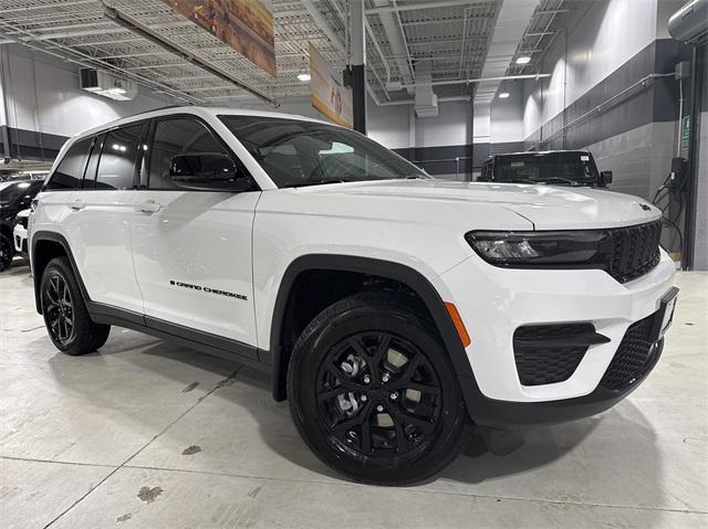 new 2025 Jeep Grand Cherokee car, priced at $41,360