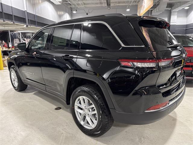 new 2025 Jeep Grand Cherokee car, priced at $37,175