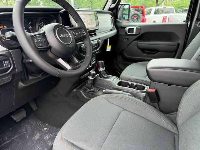 new 2025 Jeep Wrangler car, priced at $50,501