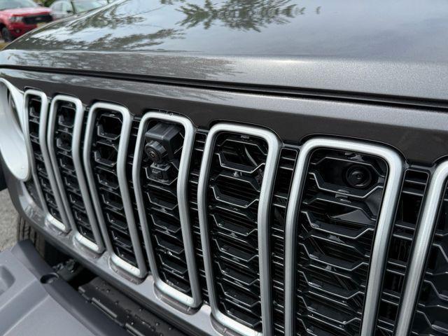 new 2025 Jeep Wrangler car, priced at $53,740