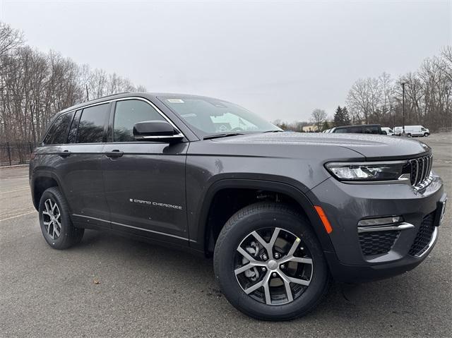 new 2025 Jeep Grand Cherokee car, priced at $46,810