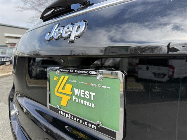 new 2025 Jeep Compass car, priced at $31,435