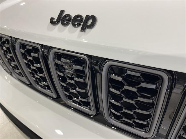 new 2023 Jeep Grand Cherokee L car