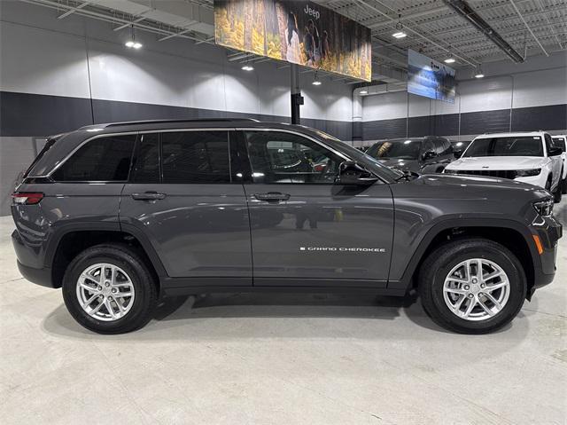 new 2025 Jeep Grand Cherokee car, priced at $37,175