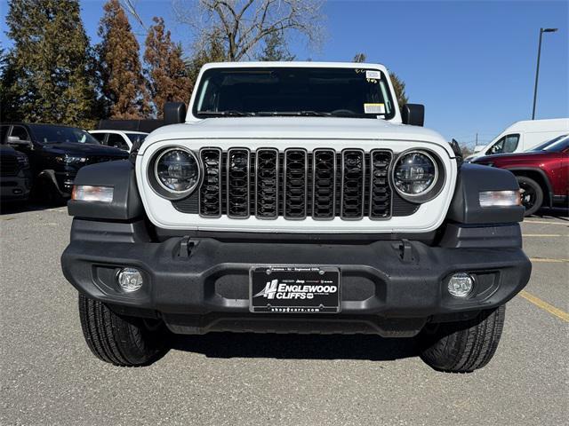 new 2025 Jeep Wrangler car, priced at $47,540