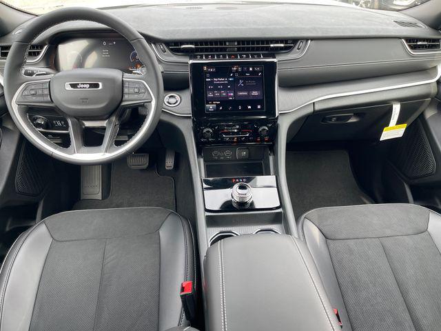 new 2025 Jeep Grand Cherokee L car, priced at $45,717