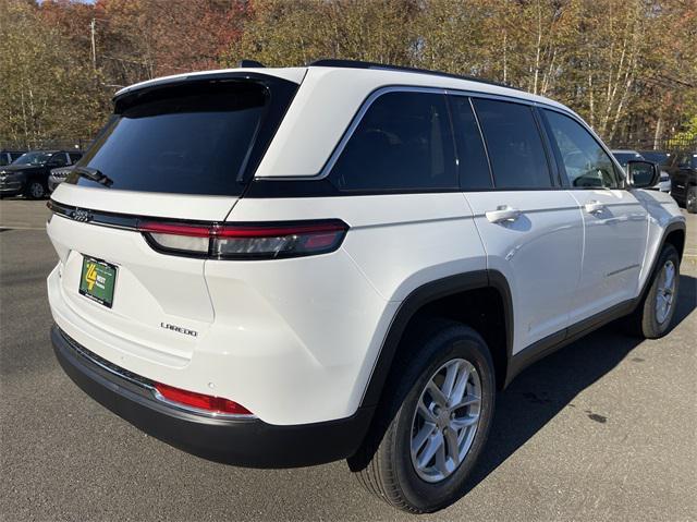 new 2024 Jeep Grand Cherokee car, priced at $43,875