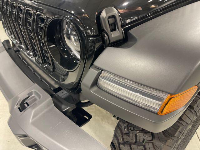 new 2025 Jeep Wrangler car, priced at $50,180