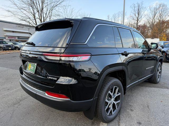 new 2025 Jeep Grand Cherokee car, priced at $47,685