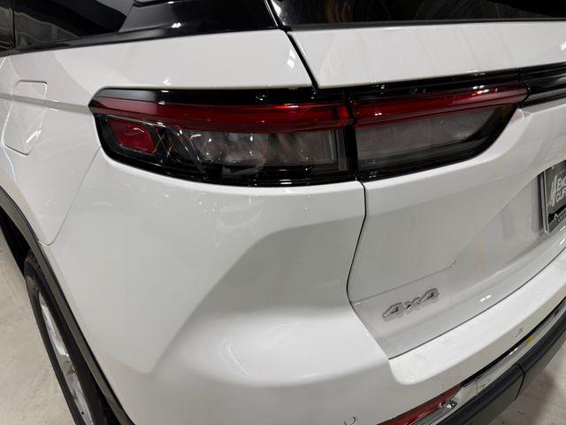 new 2025 Jeep Grand Cherokee car, priced at $36,260