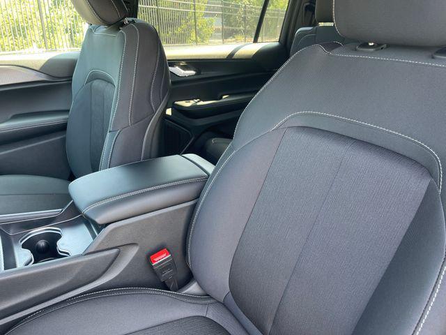 new 2025 Jeep Grand Cherokee L car, priced at $41,134