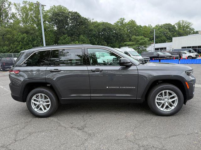 new 2025 Jeep Grand Cherokee car, priced at $41,272