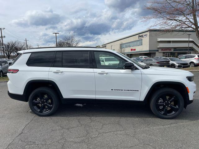new 2025 Jeep Grand Cherokee L car, priced at $45,872