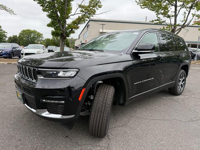 new 2025 Jeep Grand Cherokee L car, priced at $46,370