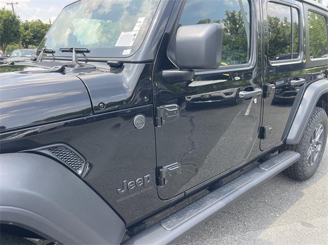 new 2025 Jeep Wrangler car, priced at $50,860