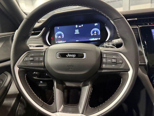 new 2025 Jeep Grand Cherokee car, priced at $48,775