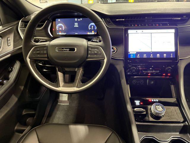 new 2025 Jeep Grand Cherokee car, priced at $44,670