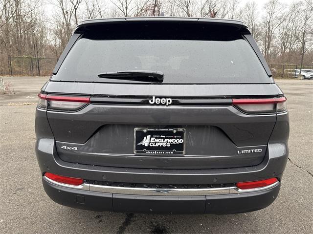 new 2025 Jeep Grand Cherokee car, priced at $44,810