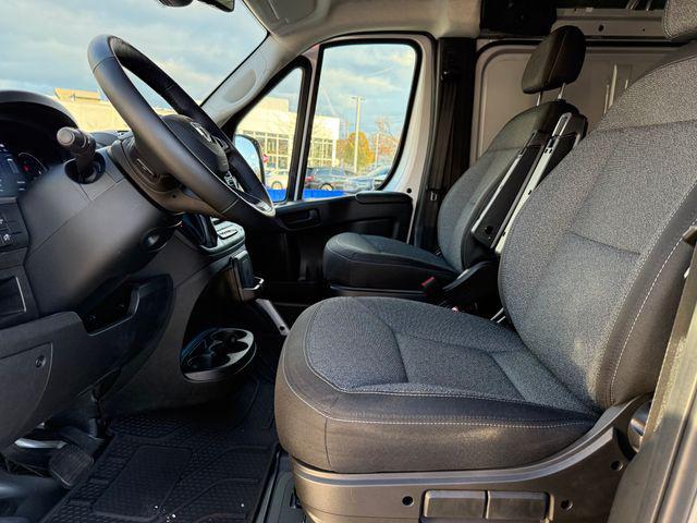 new 2025 Ram ProMaster 1500 car, priced at $48,127