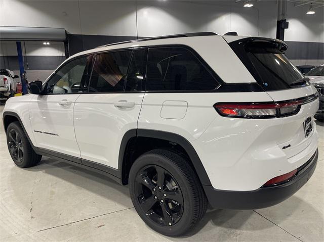 new 2024 Jeep Grand Cherokee car, priced at $41,723