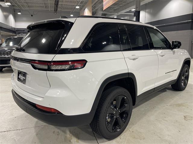 new 2024 Jeep Grand Cherokee car, priced at $41,723