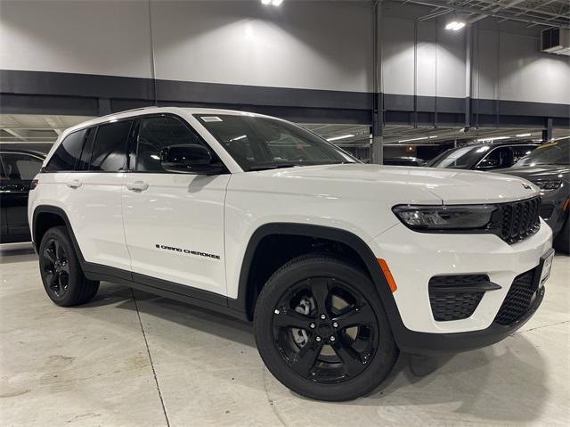 new 2024 Jeep Grand Cherokee car, priced at $41,723