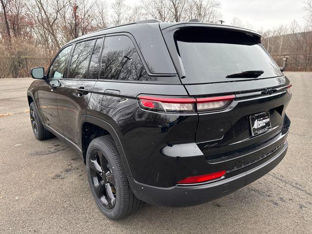 new 2025 Jeep Grand Cherokee car, priced at $45,355