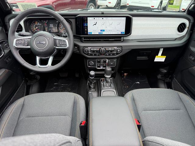 new 2025 Jeep Wrangler car