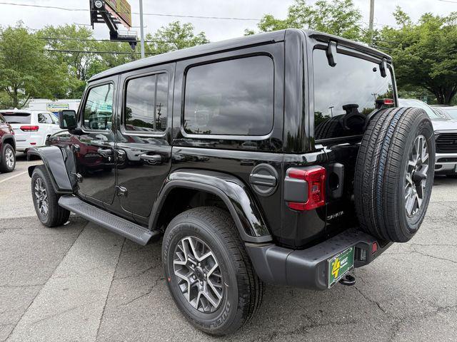 new 2025 Jeep Wrangler car
