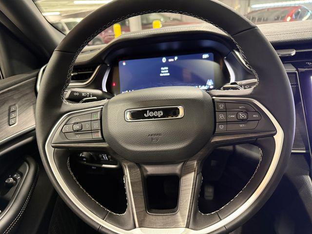 new 2025 Jeep Grand Cherokee car, priced at $49,910