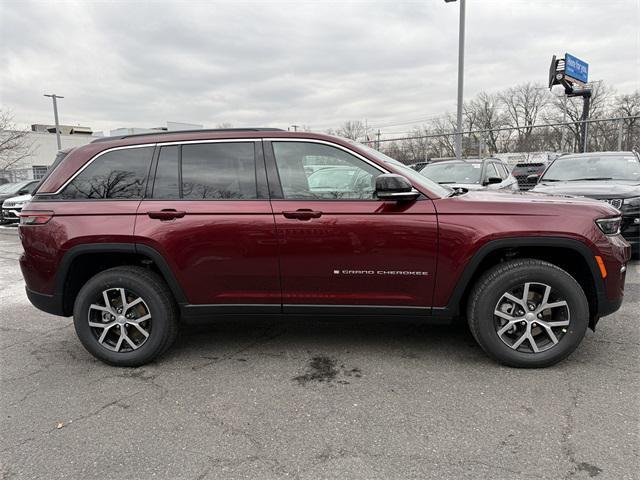 new 2025 Jeep Grand Cherokee car, priced at $46,810