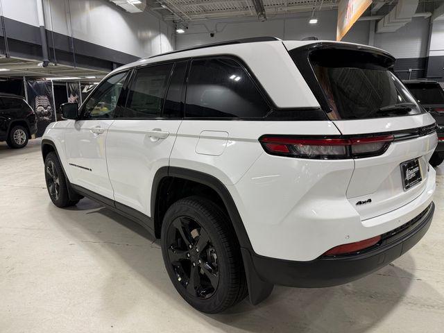 new 2025 Jeep Grand Cherokee car, priced at $49,315